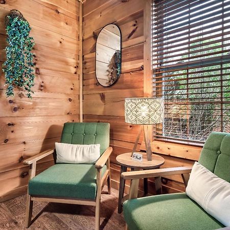 Mama Bear'S Moonshine Ridge Villa Gatlinburg Exterior foto