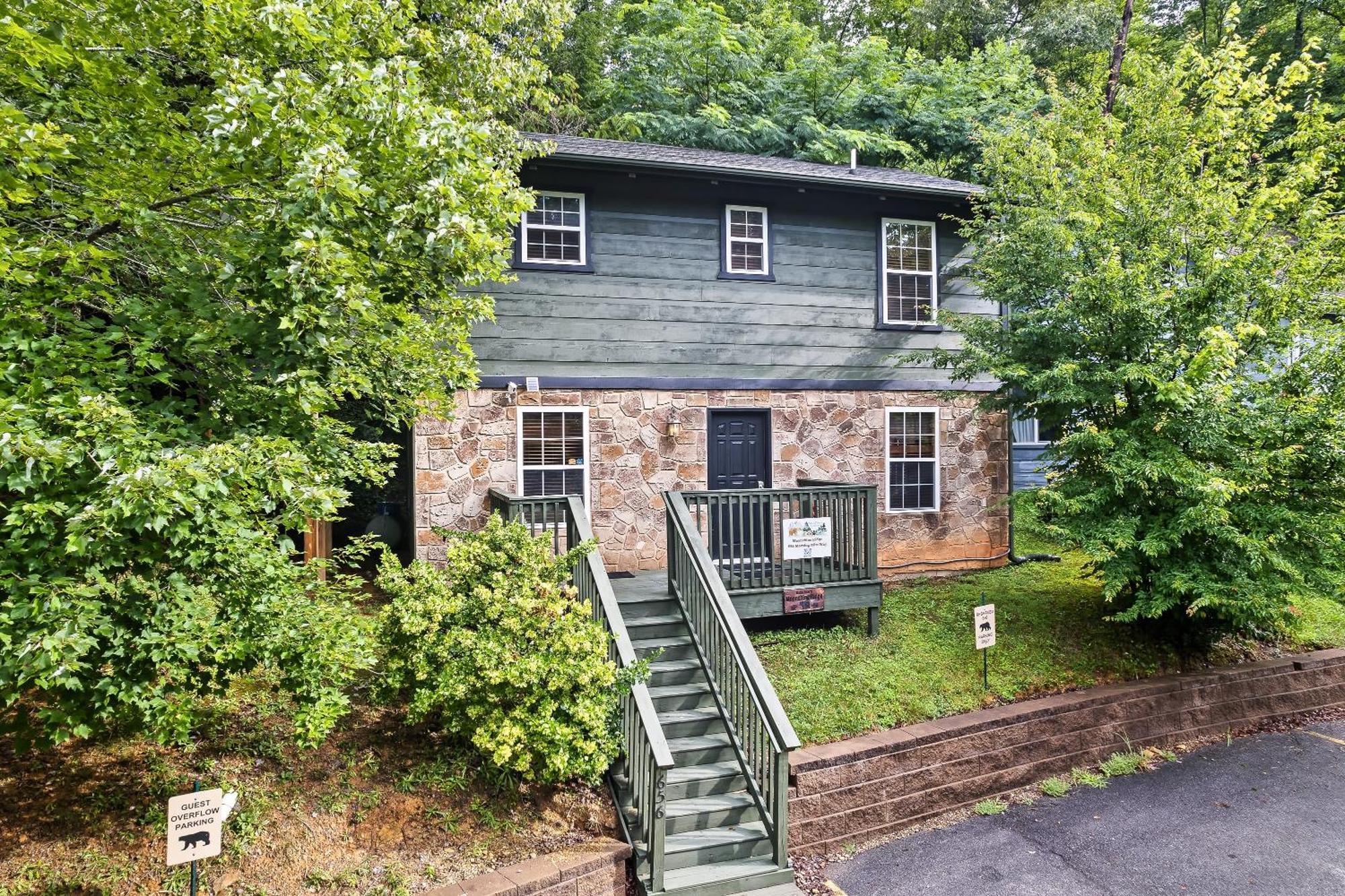 Mama Bear'S Moonshine Ridge Villa Gatlinburg Exterior foto